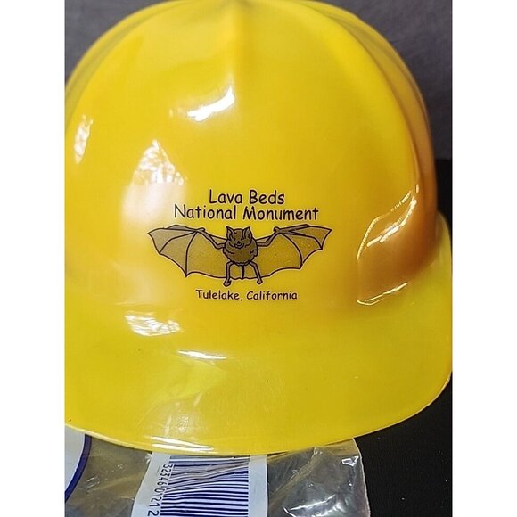 Vint 1969 Lava Beds National Park Tulelake California Souvenir Childs Hard Hat - Picture 4 of 9